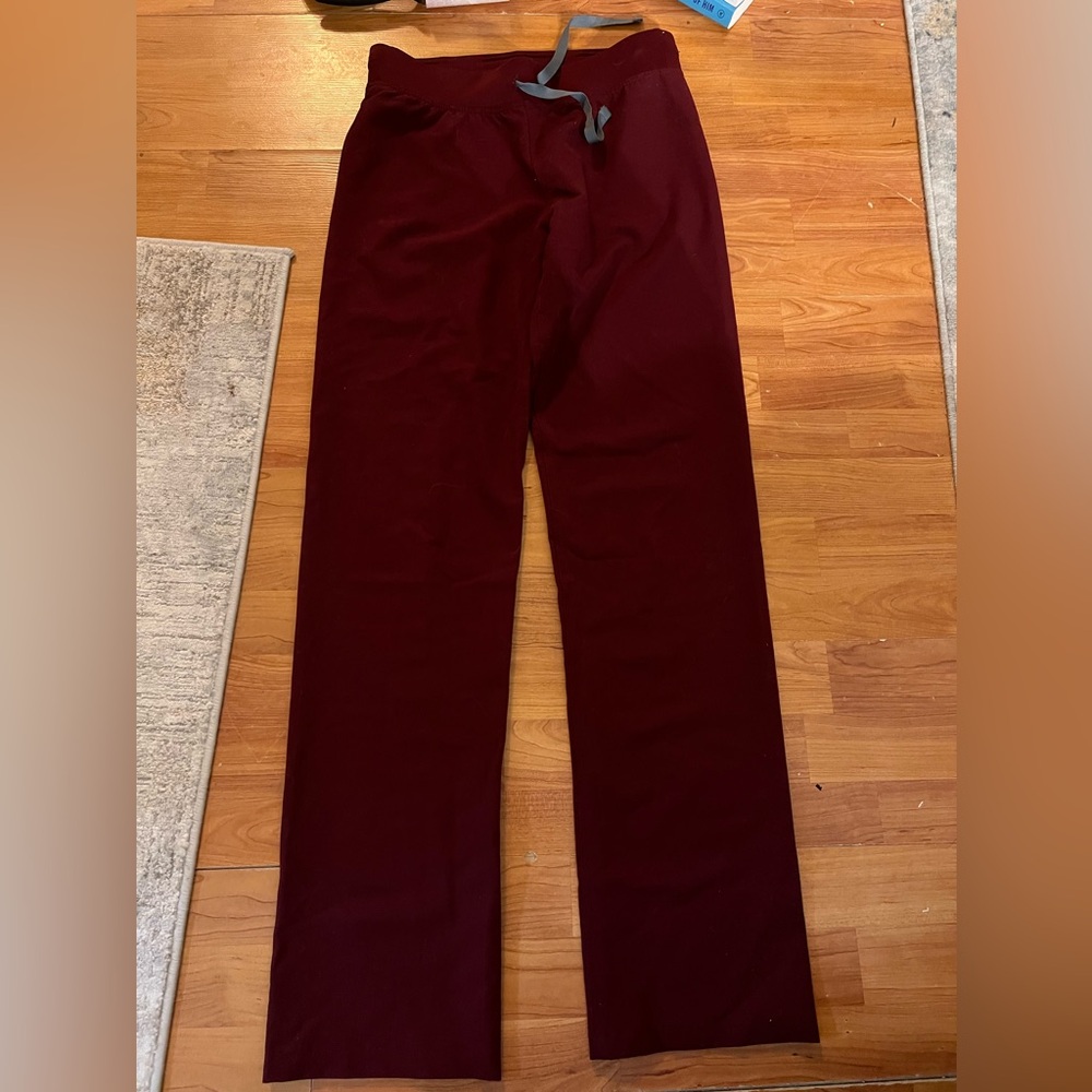 FIGS Livingston Scrub Pants